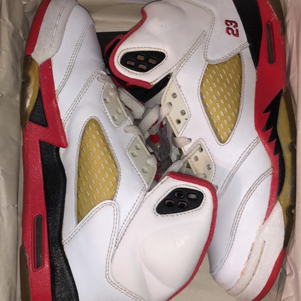 Air jordan 5 size 6Y